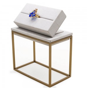 Custom jewelry display metal stand 